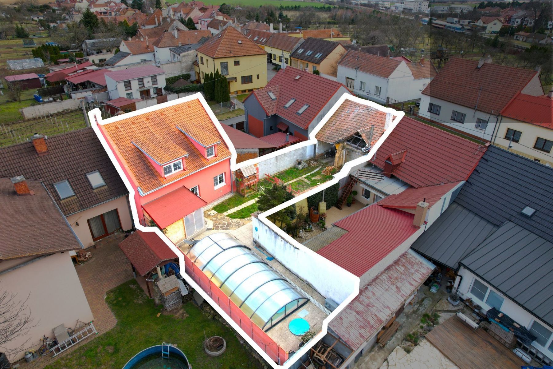 Prodej 2x Rodinné domy,  180 m + 90 m - Uherský Ostroh - Ostrožské Předměstí, obrázek č. 1