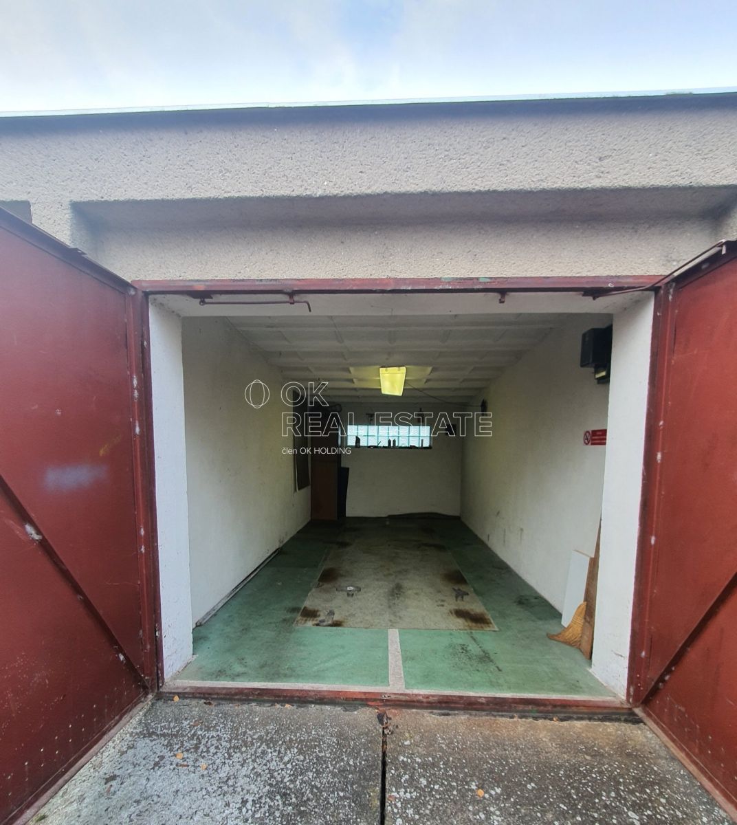 Prodej garáže Brno - Černovice, 18 m2, obrázek č. 2