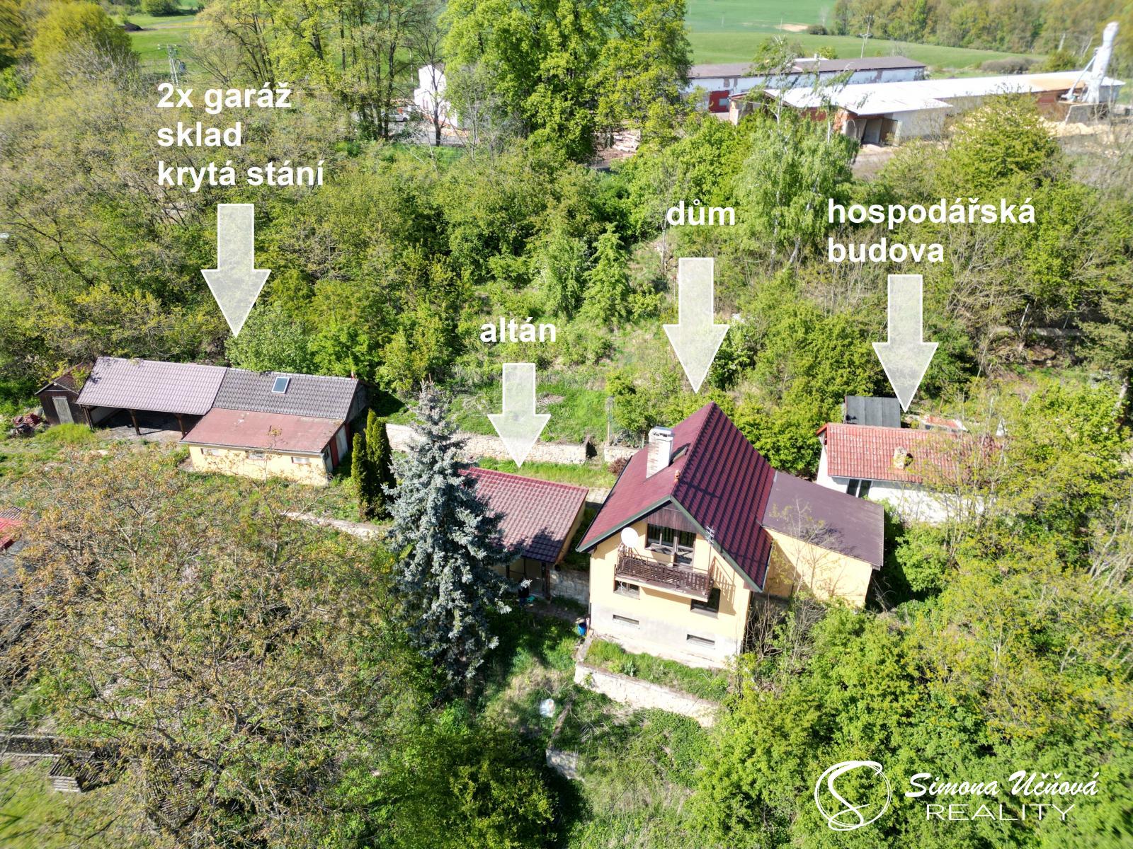 Prodej rekreačního domu s vedlejšími stavbami v Úštěku, místní části Kalovice 