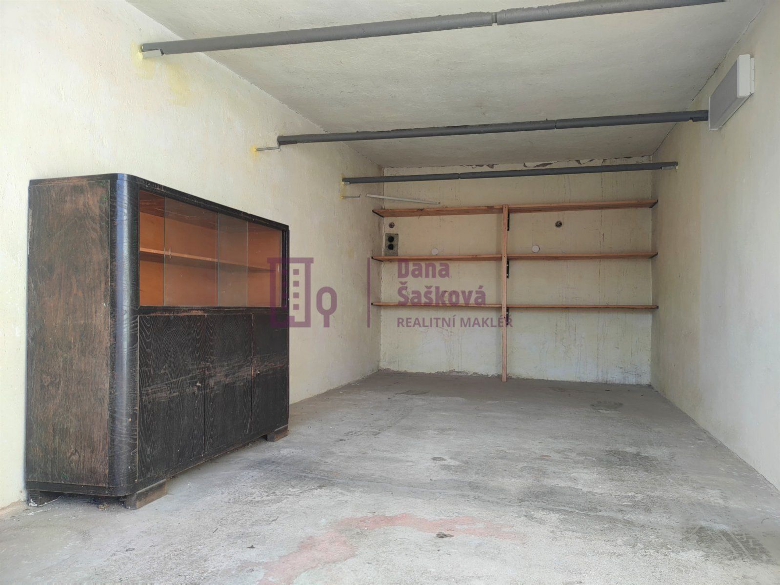 Pronájem, garáž, 19 m2, Jindřichův Hradec, sídliště Vajgar, obrázek č. 2