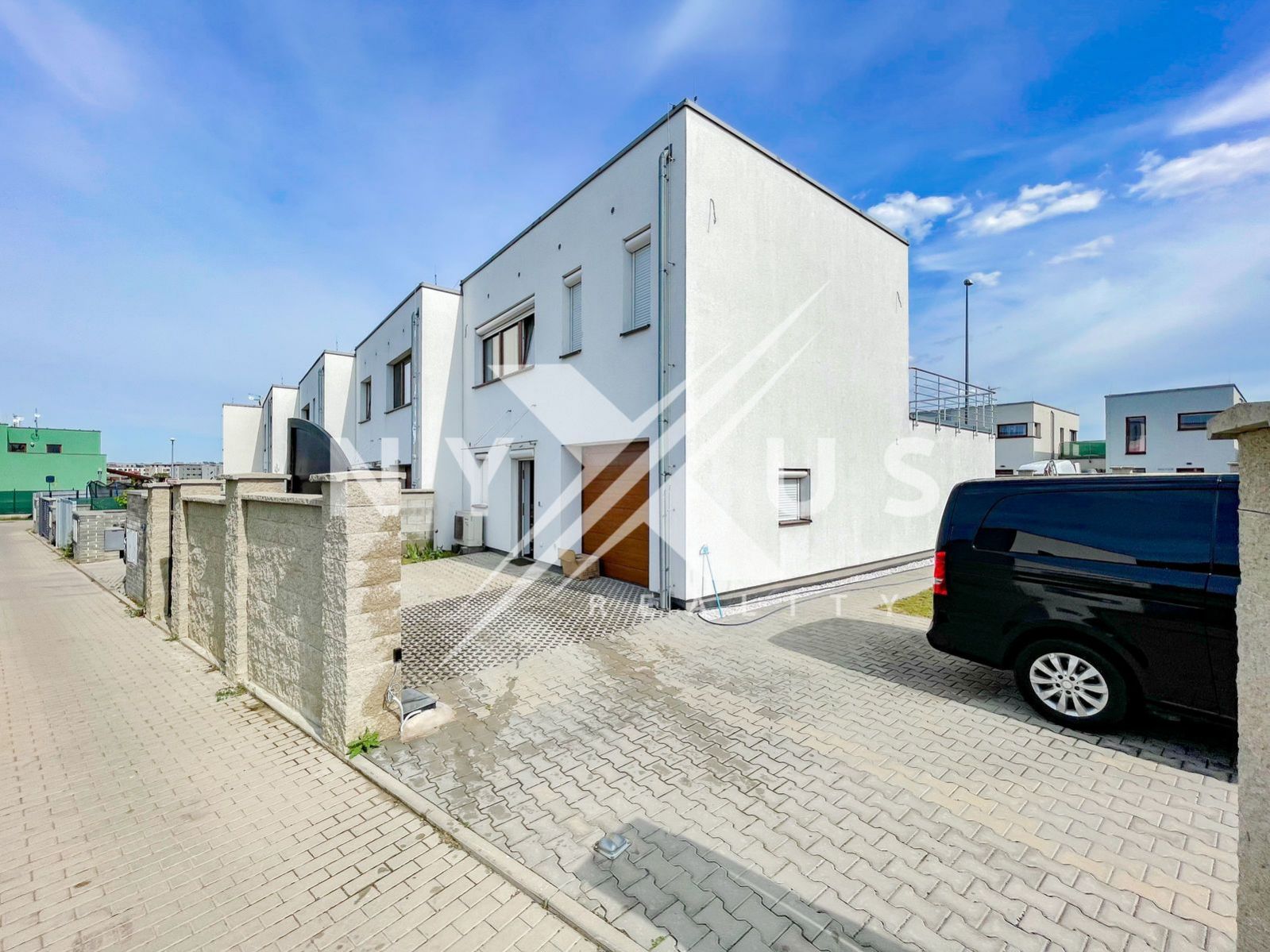 Prodej rodinného domu 5+kk - 128 m2, pozemek 362 m2, Jindrlovská, Praha 9 - Hostavice, obrázek č. 2