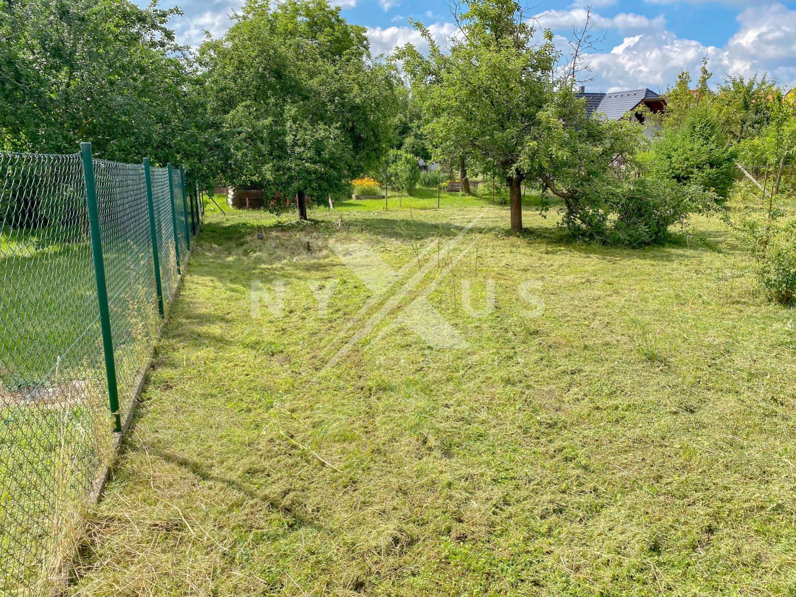 Prodej pozemku 1002 m2 s projektem a stavebním povolením RD 5+kk - 241,8 m2, Srbská, Úvaly, obrázek č. 3