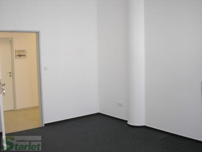 Samostatné kanceláře v admin. budově, P9 - Hloubětín, obrázek č. 2