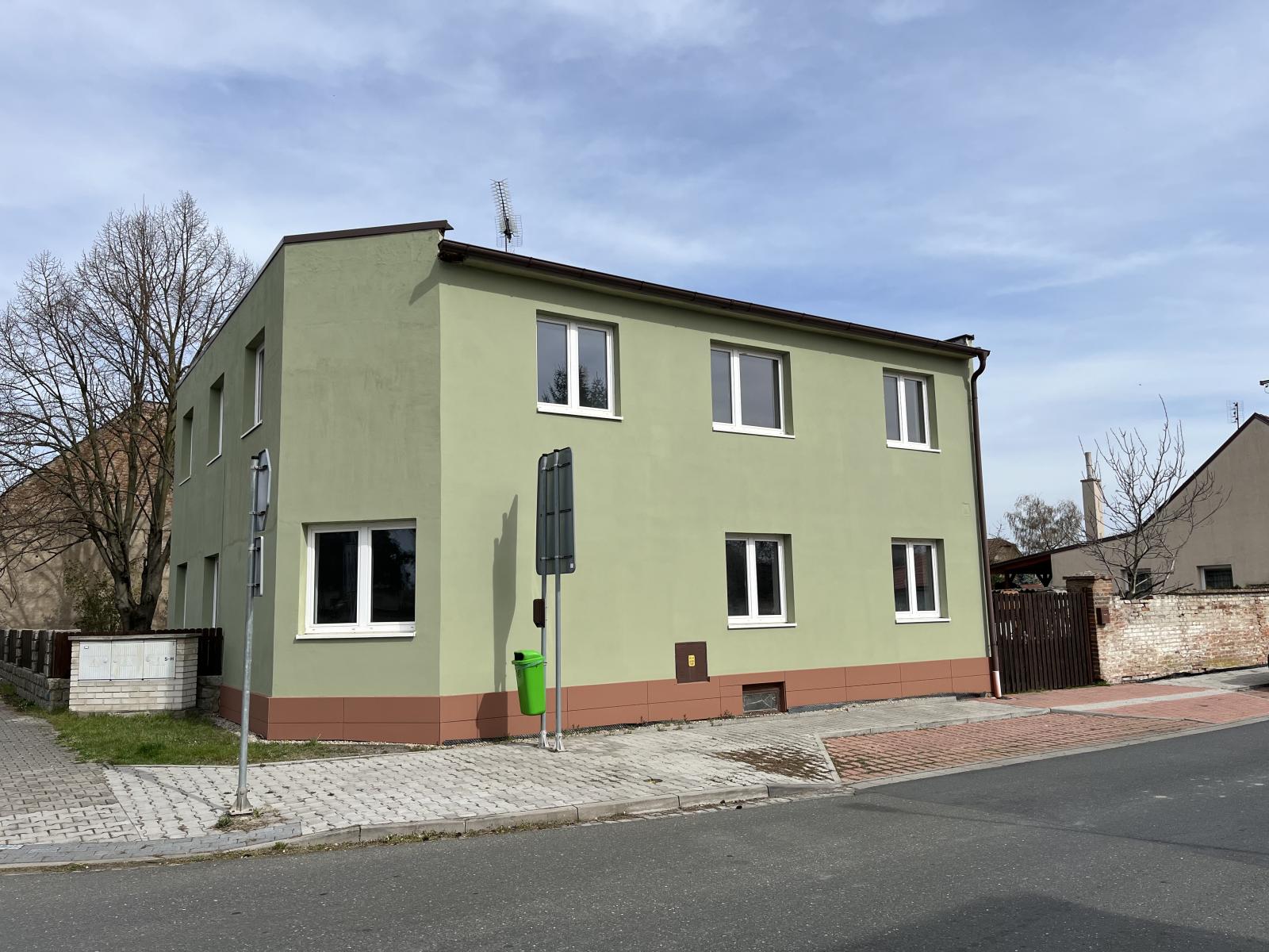 Prodej RD dvě bytové jednotky ve Velkém Oseku , obrázek č. 1