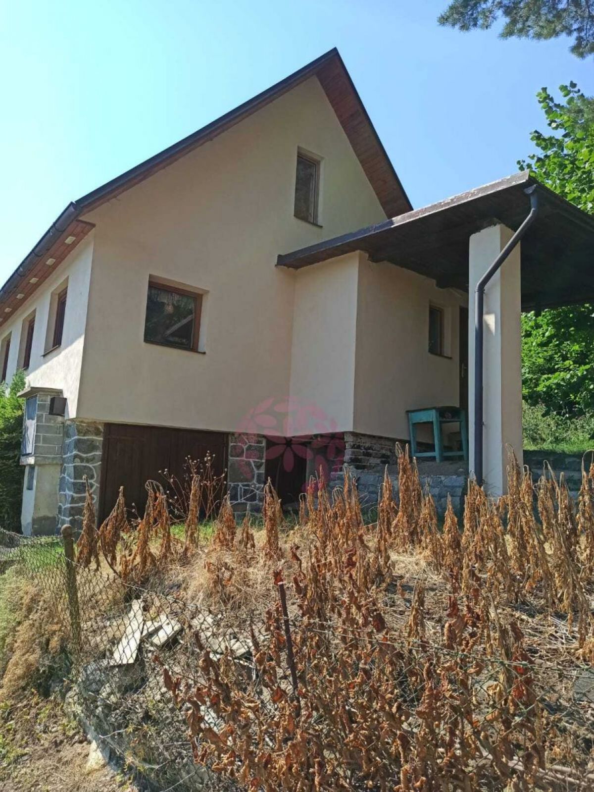 Prodej chaty u Vltavy