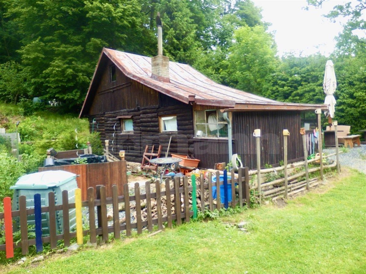Dřevěná chata, 2+kk, 50 m2, pozemek 260 m2, Údolí Raků, Tehov, Praha - východ, obrázek č. 2