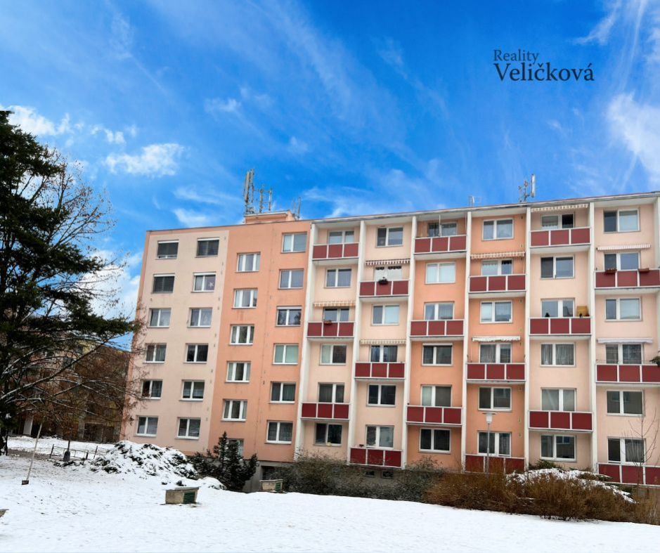 Prodej prostorného bytu 3+1 s balkonem v Brně - městská část Komín, obrázek č. 1