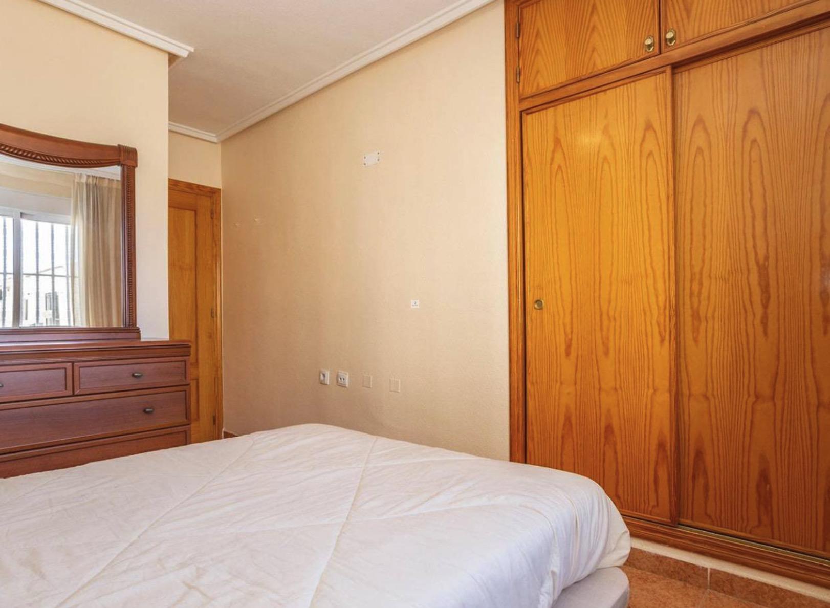 Prodej bytu  se dvěma ložnicemi v Torrevieja, ES, obrázek č. 3