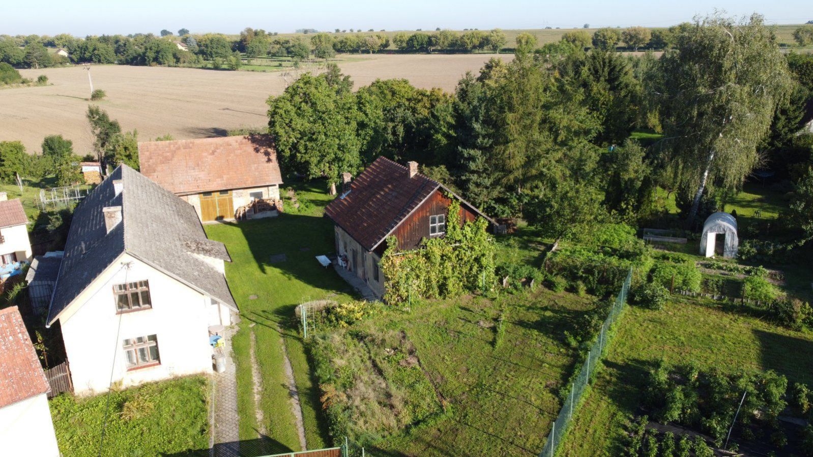 Prodej hospodářské usedlosti se stodolou, 2 493m2 pozemek, Holešovice u Chroustovic, obrázek č. 1