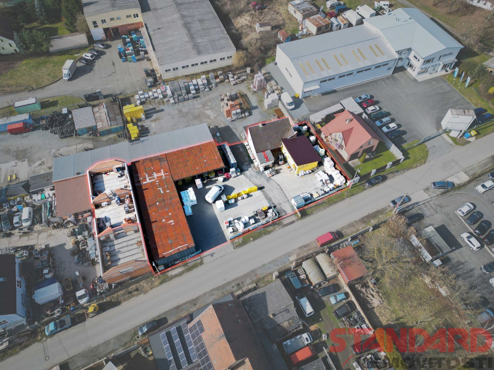 Prodej areálu v obci Litice u Plzně o celkové ploše 1221 m2, v bezprostřední blízkosti D5, obrázek č. 2