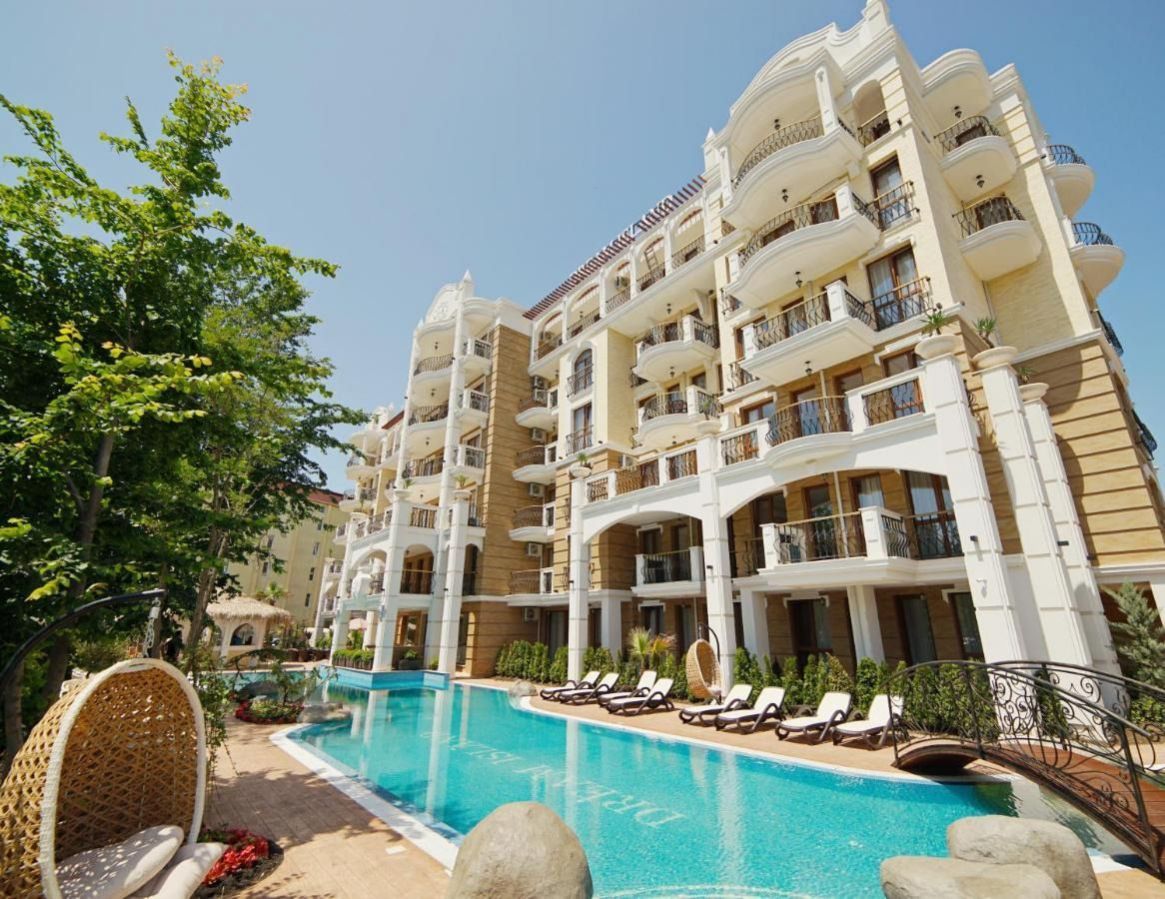 Luxusní 2 pokojový apartmán v 4* Harmony Suites 8-9 (Dream Island), 700 m od pláže, Slunečné pobřeží, obrázek č. 1