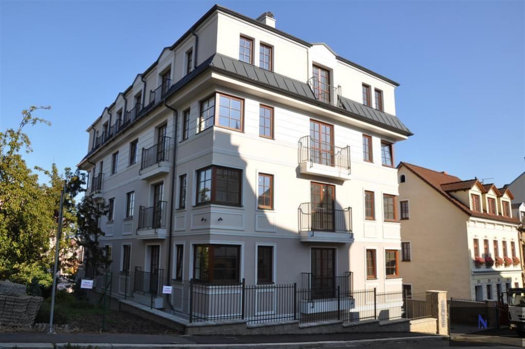 Pronájem byt 3+kk, ul. Rumunská, Karlovy Vary, obrázek č. 2