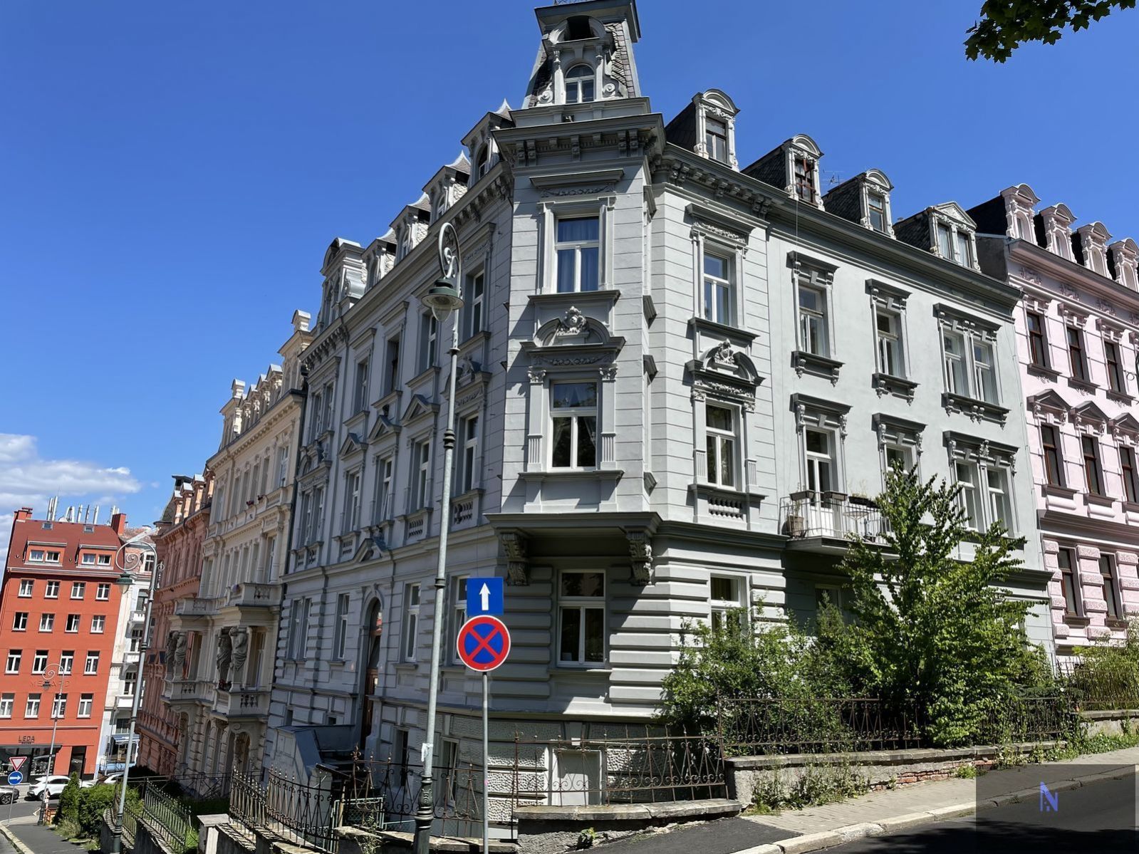 Prodej bytu 1+1, centrum, ulice Svahová, Karlovy Vary, obrázek č. 1