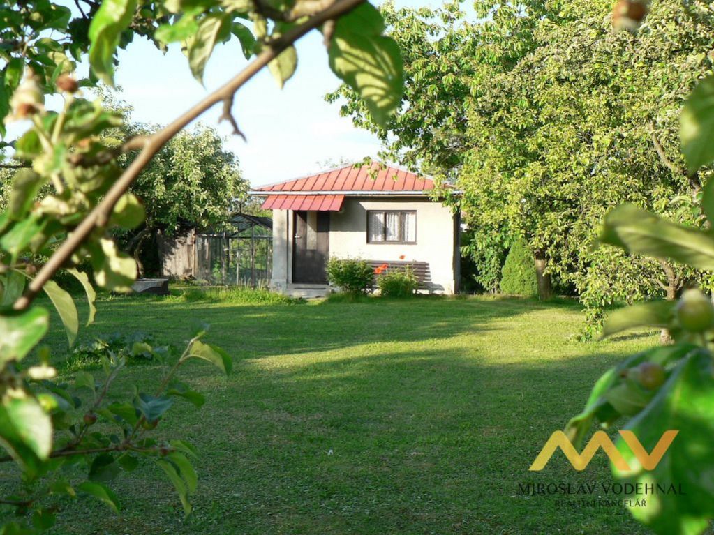 Pronájem zahradního domku 17 m2 se zahradou, Hradec Králové - osada Rozkvět míru I., obrázek č. 3