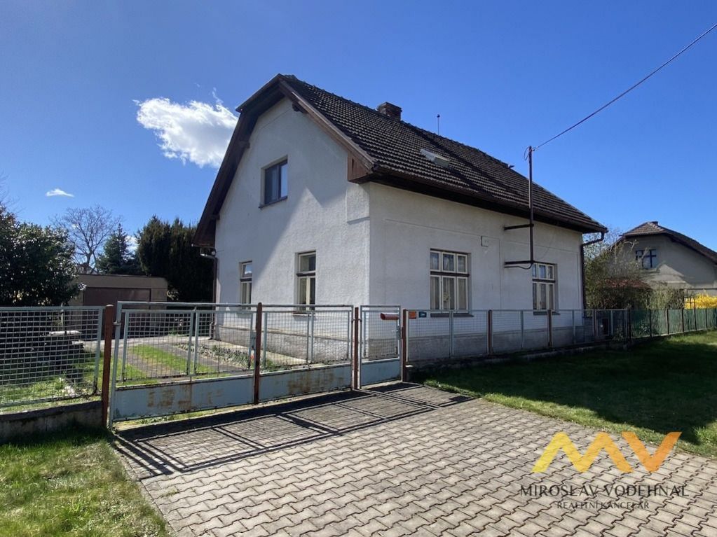 Prodej vesnického rodinného domu 5+1, 197 m2, obec Dobřenice., obrázek č. 1