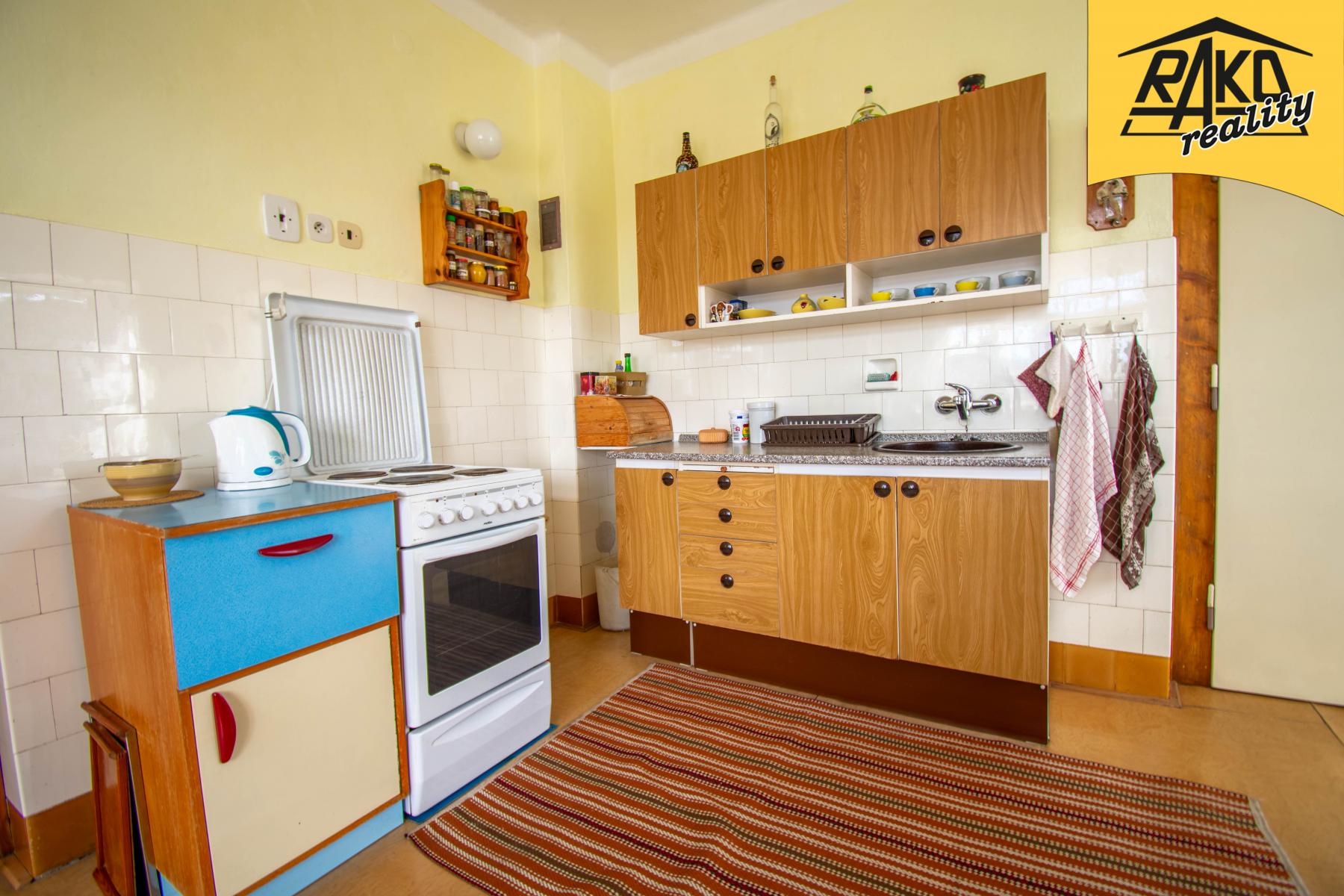 Prodej rodinného domu se dvěma velkými byty ve Rtyni v Podkrkonoší, obrázek č. 3