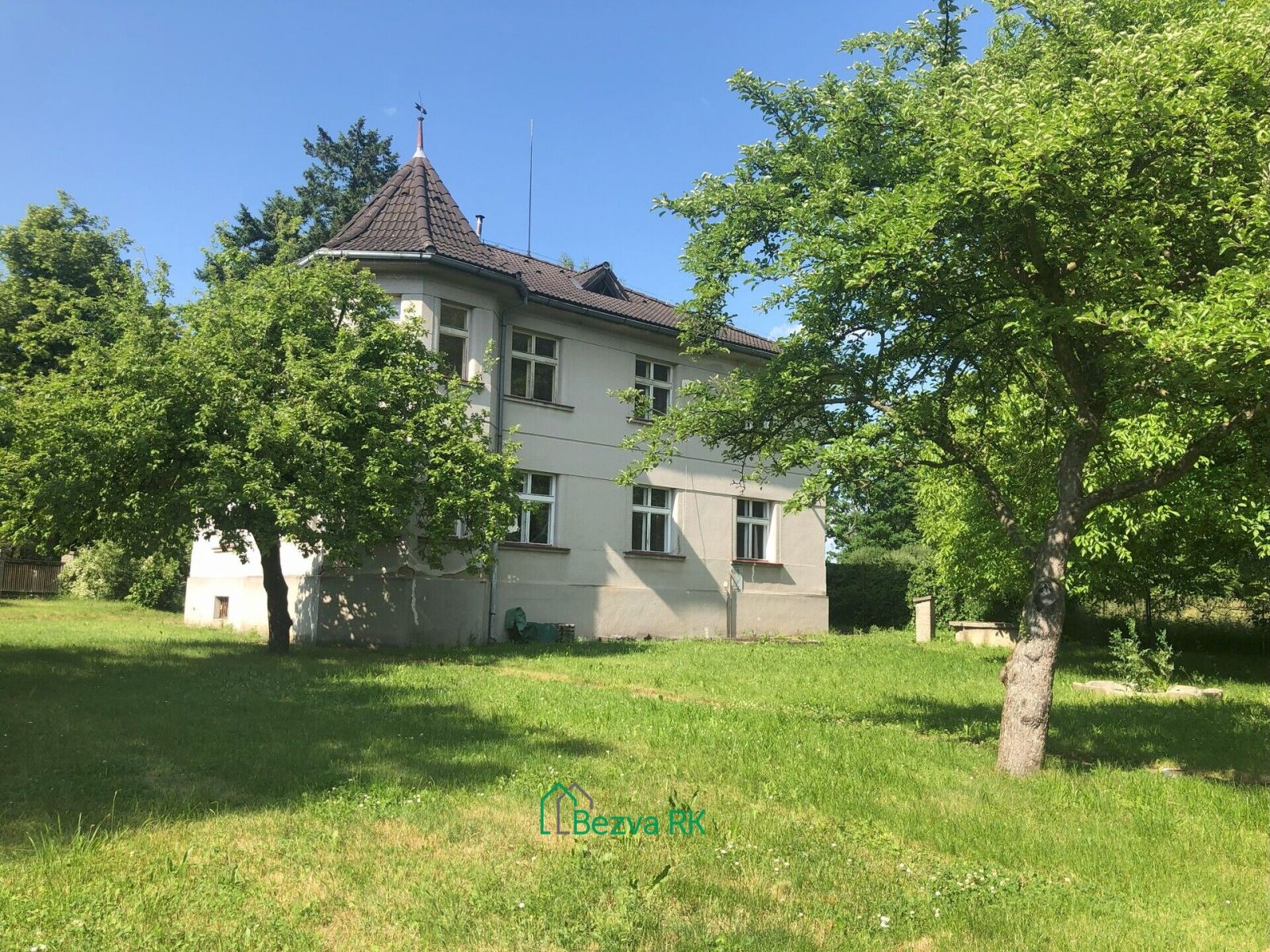 Prodej komerční nemovitosti - vily, Orlík nad Vltavou 138m, pozemek 1877m, obrázek č. 1