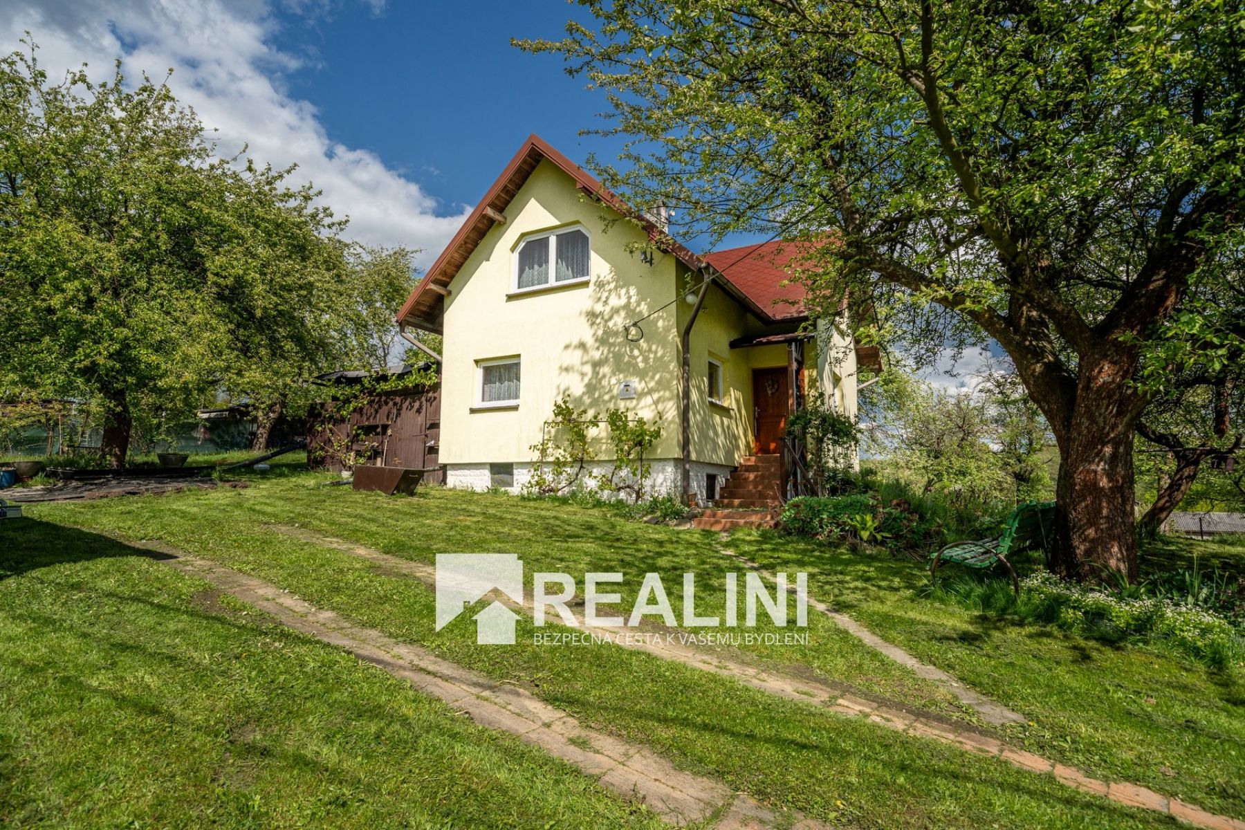 Prodej pozemku o velikosti 1 726 m2 se zahradní chatou v Orlové - Lutyni, obrázek č. 1