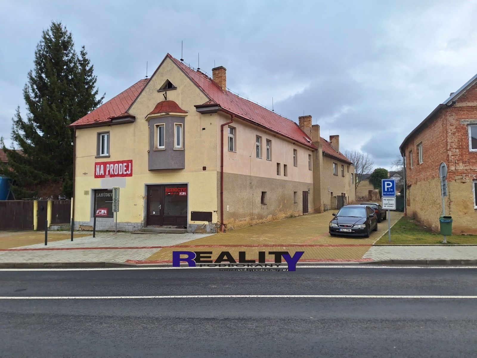 prodej domu s pozemkem 1.711 m2, Jesenice u Rakovníka, obrázek č. 2