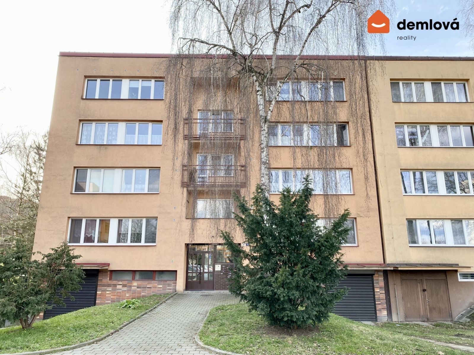 Pronájem bytu 1 + 1, ul. Gen. Janouška, Ostrava - Moravská Ostrava, obrázek č. 1