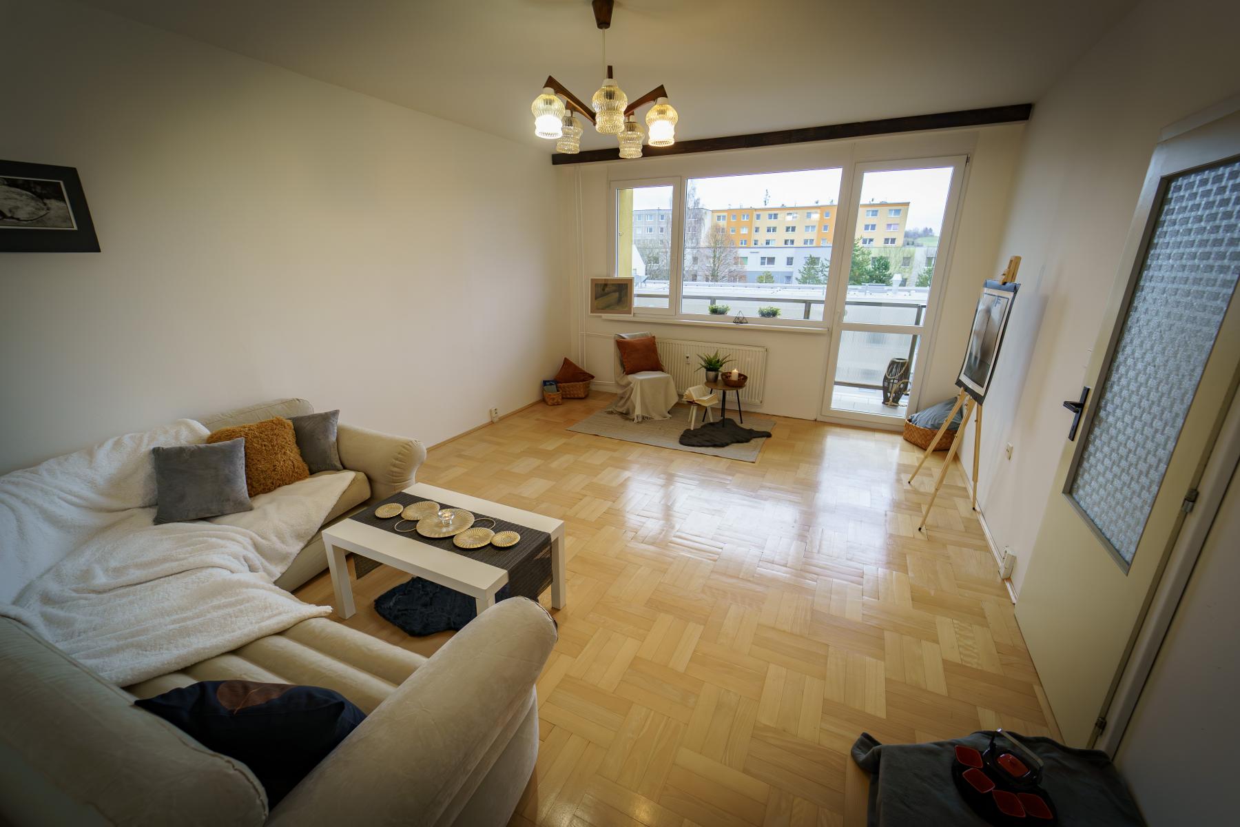 Liberec - Doubí, prodej prostorného bytu 4+1 s lodžií (85 m2), obrázek č. 3