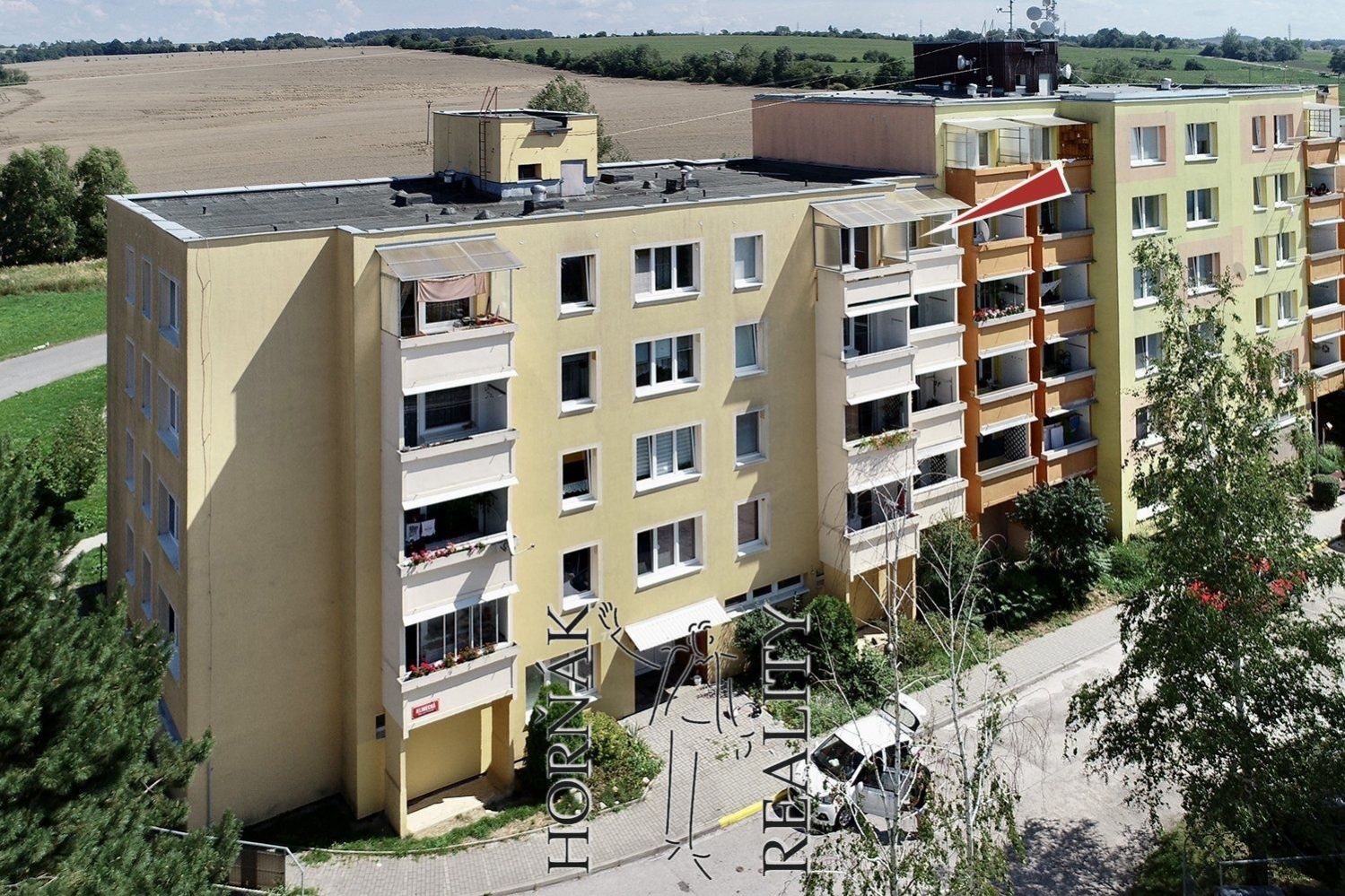 Týn nad Vltavou - pronájem družstevního bytu 3+1 s lodžií, obrázek č. 1