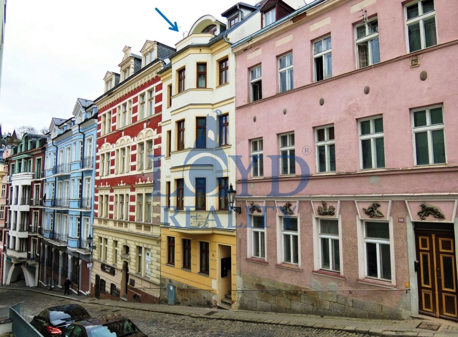 Apartmánový dům s 5 byty v lázeňském centru města Karlovy Vary, obrázek č. 1