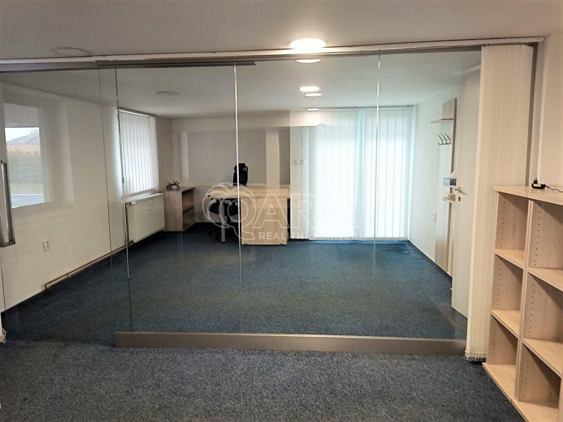Kanceláře 65 m2 v Kosmonosích u Mladé Boleslavi, obrázek č. 2