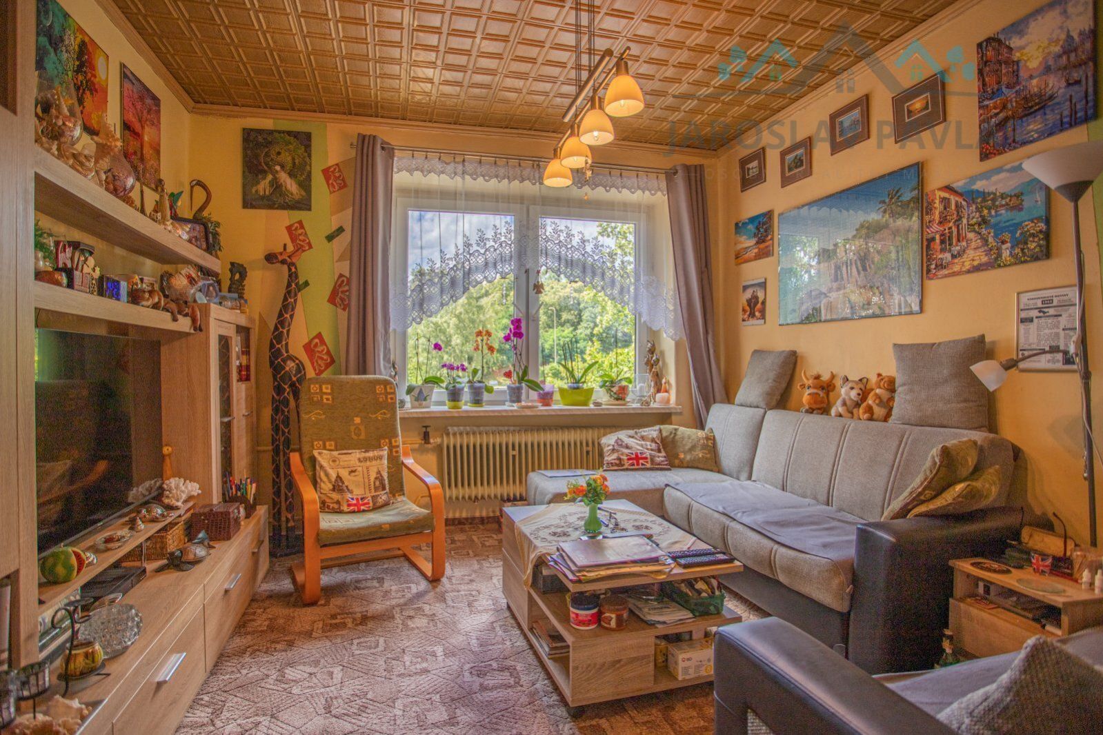 Nabízíme k prodeji rodinný dům 3+1 s garáží a terasou v Týně nad Vltavou., obrázek č. 2