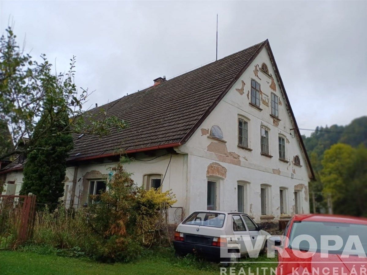 Prodej  chalupy, rodinného domu  v obci Stárkov s pozemkem 10.000m2, obrázek č. 2