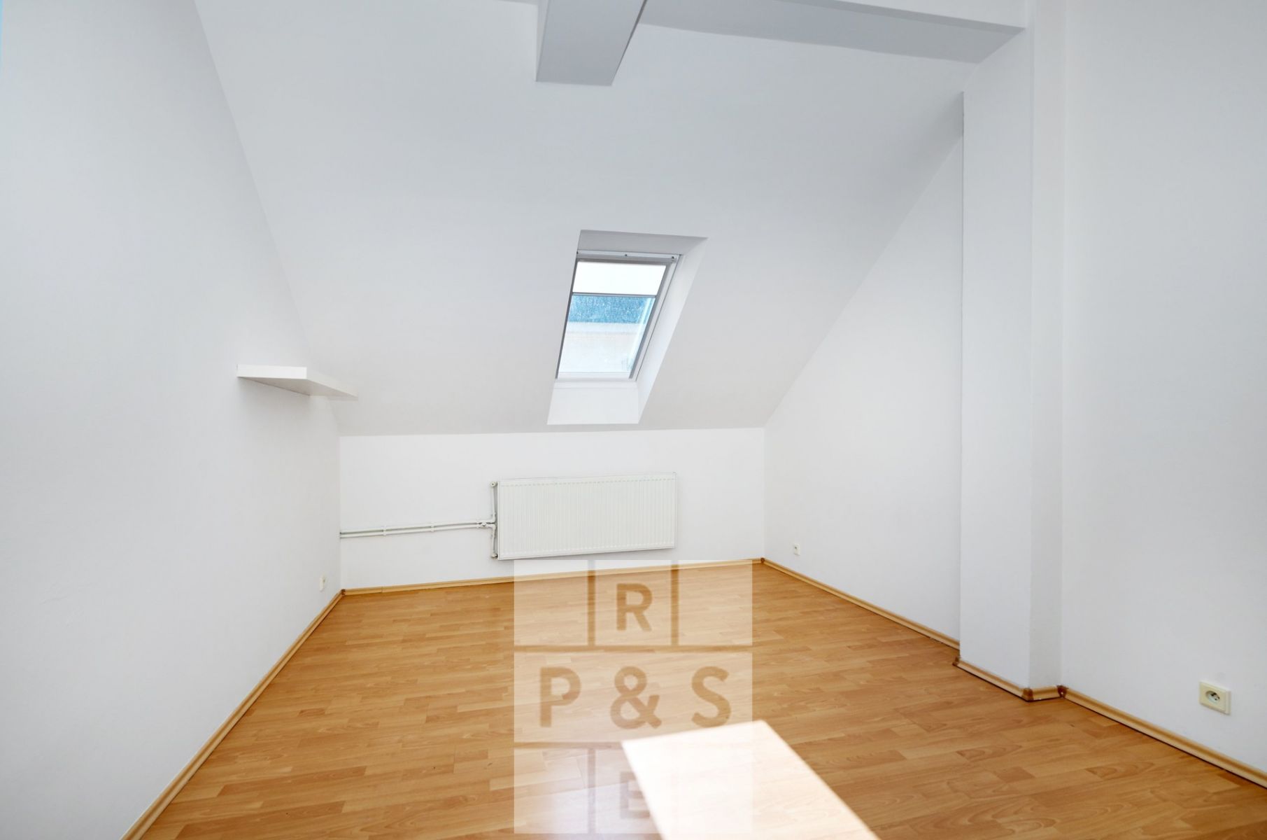 Prodej byty 2+1, 47 m2 - Praha - Smíchov, obrázek č. 2