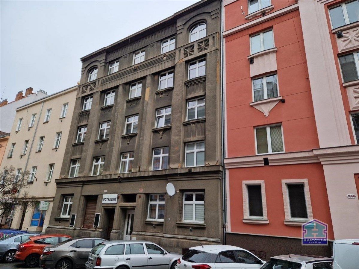 Pronájem nebytového prostoru Plzeň - Bory, Vrchlického ul., obrázek č. 1