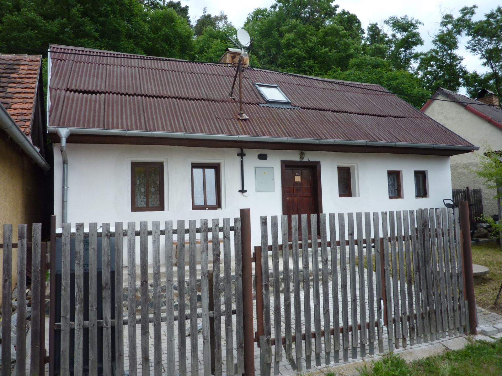 Prodej rod.domu 3+ kk s malou zahrádkou Dolce cca 25 km od Plzně, obrázek č. 1