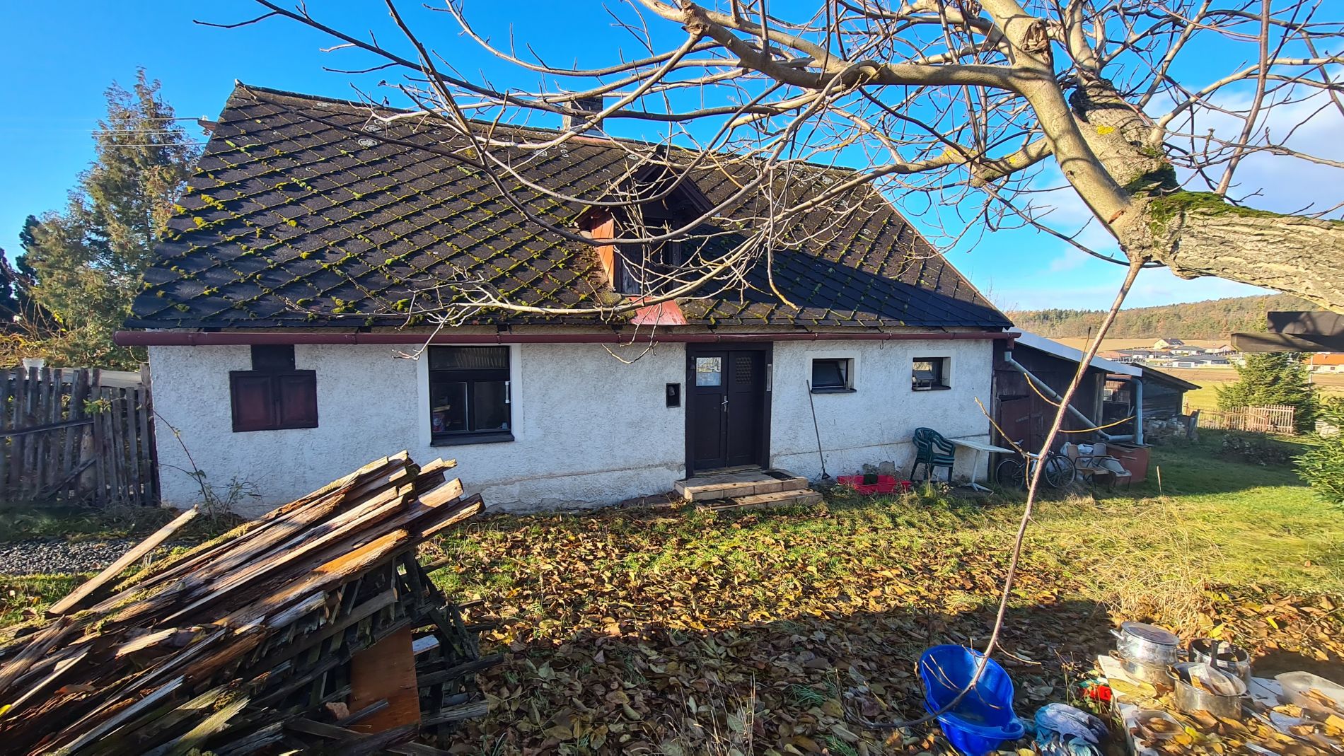 Prodej staršího rod. domu k trv. bydlení i rekreaci  3 km od Příbrami -Háje  čp. 43, obrázek č. 2