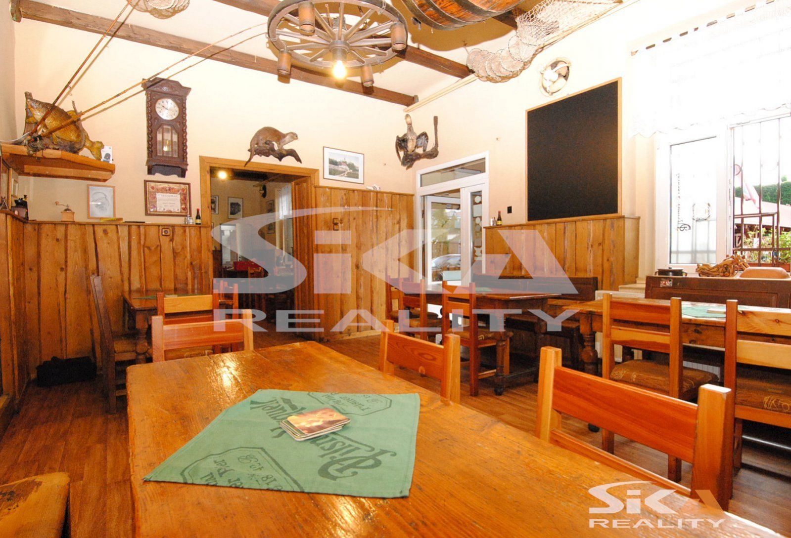 Prodej zavedené restaurace Stromovka, 5372 m2, obrázek č.6