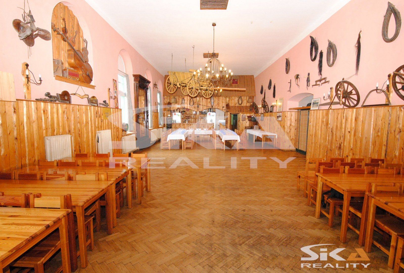 Prodej zavedené restaurace Stromovka, 5372 m2, obrázek č.16