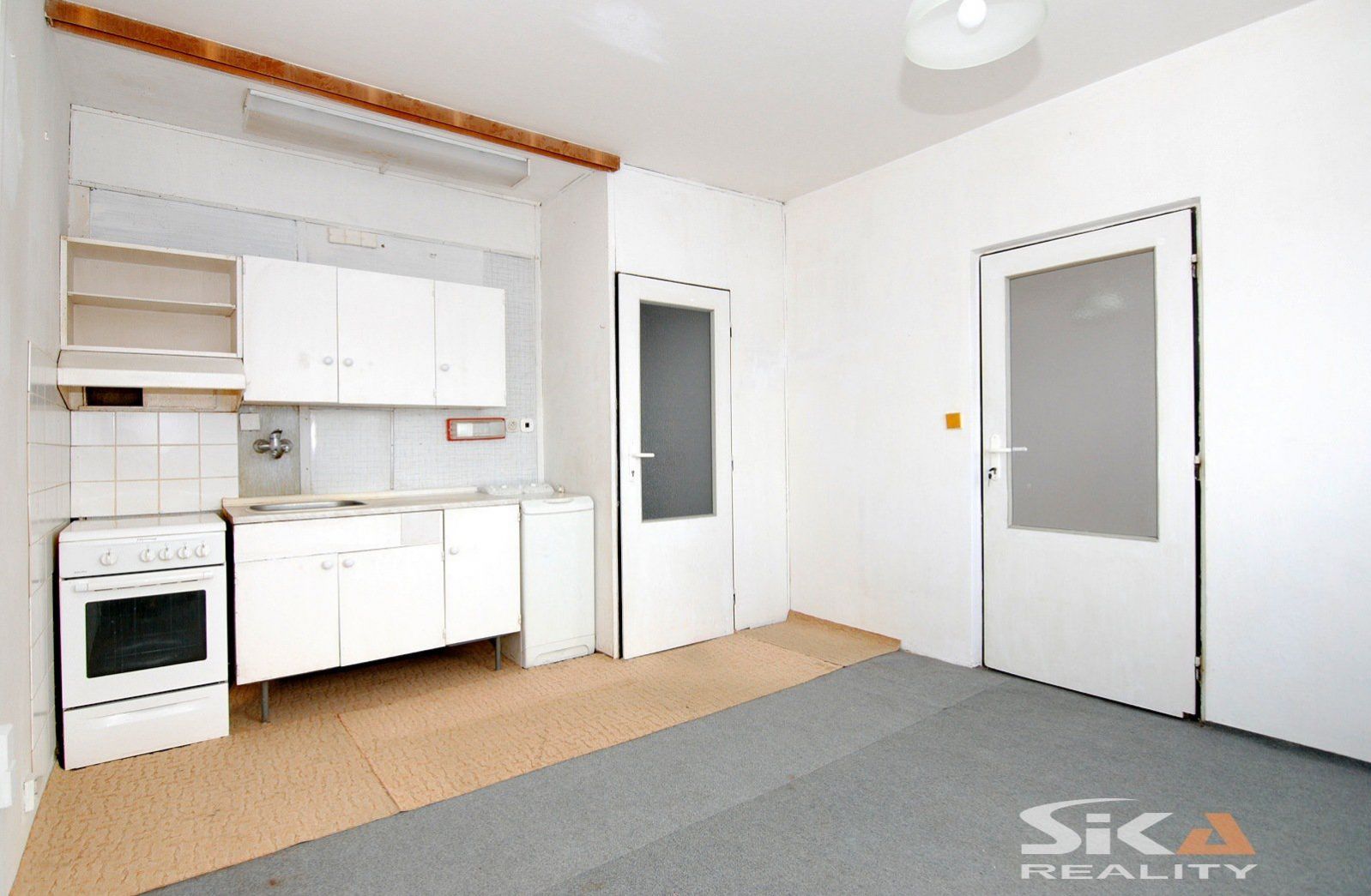 Prodej bytu 2+kk s lodžií v mezipatře, 36 m2, obrázek č. 3